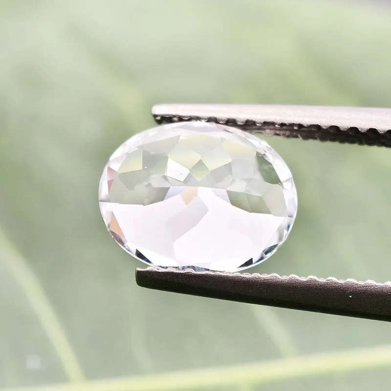 최고급 슈퍼 화이트 합성 사파이어 원석 오벌 컷 5x7mm-10x12mm 제작된 화이트 커런덤 스톤 (보석 제작용)