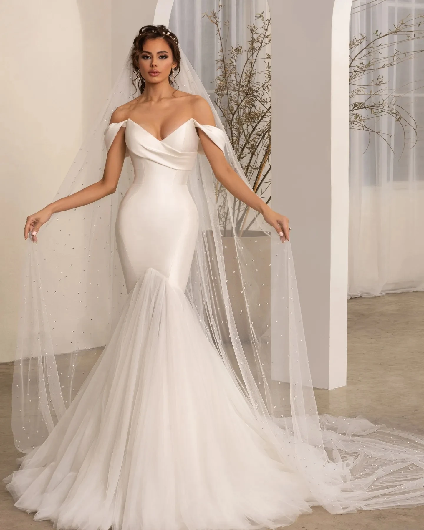 Bohemian Wedding Dresses Fashion  A-Line Beautiful Satin Mermaid Off Shoulder Mopping Bride Gowns Sexy Backless Sleeveless 2023