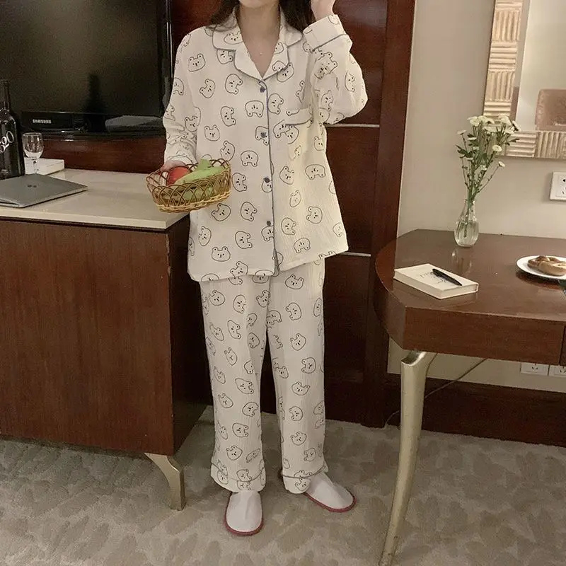 2024 Spring Autumn sleepwear Women's Cartoon Bear Pajamas set Female Cotton Long Sleeve Casual large Size Homewear Two-Piece Set