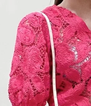 

Women's Red Half-Sleeve Lace Two-Piece Suit Office Ladies Casual V-Neck Top with Red Crochet Shorts