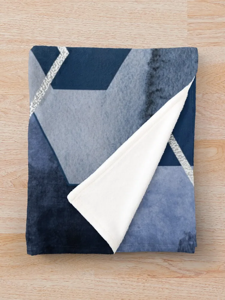 �߻����� Geo in Blue ���, ������ �ܿ� ���, ħ�� ��� �� ������ ���