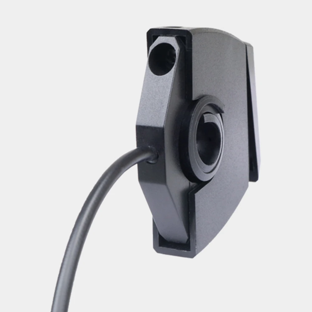 Рисунок 2 - Зарядное устройство с двумя USB-портами