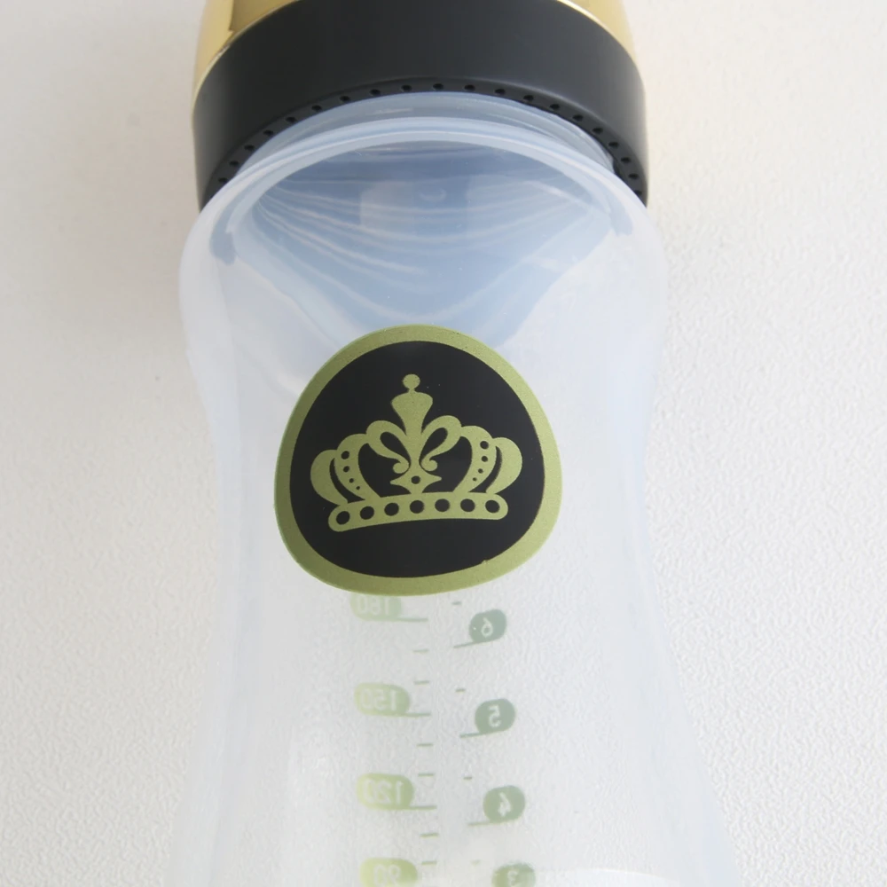 BPA Free 240ML Baby Crown Bottle With 26 Letters Pacifier Chain Gem Clip / Teether Toy for Boy And Girls