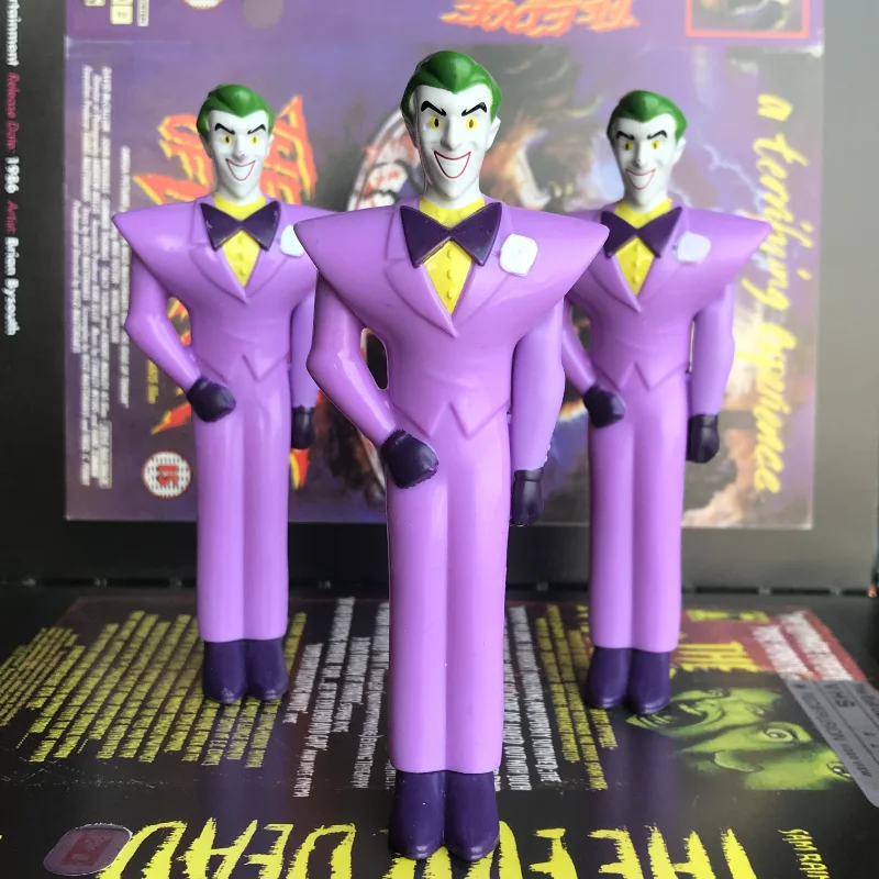 

12CM American Nostalgia Anime Cartoon Retro Batman The Joker Anime Action PVC Figure Decorate Toys Gifts for Kids