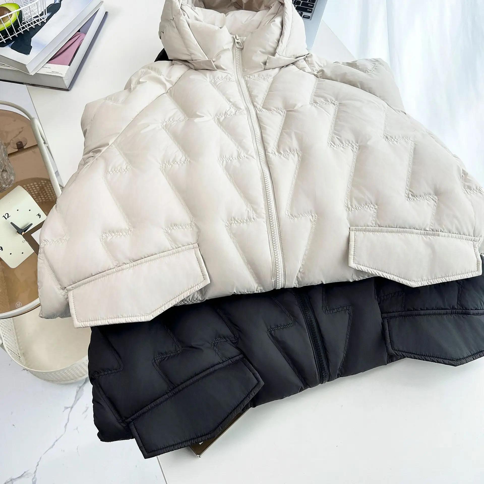 Plus Size Women Down Coat Winter Loose Thickening Z Pattern Hooded 50% White Duck Down Long Jacket 2786