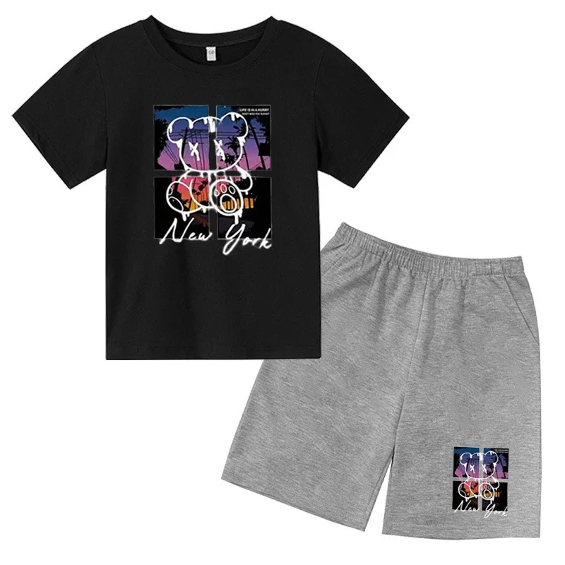 thumbnail image 1 of Conjunto de ropa para niños y adolescentes con estampado de oso de marca, camiseta de cuello redondo y traje corto de 2 piezas, informal, de verano, para niñas y bebés, 1 of 5
