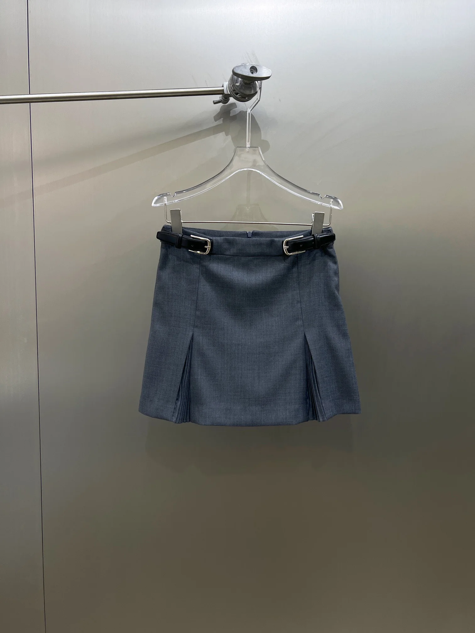 

2023 New belt loop decoration suit short skirt super versatile skirt