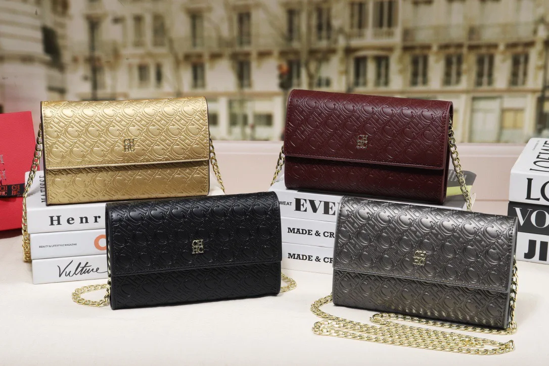 CILMI HARVILL CHHC Summer Fashion Women's New Crossbody Bag Single Shoulder Rectangular Flip Zipper Design Italic Logo Design