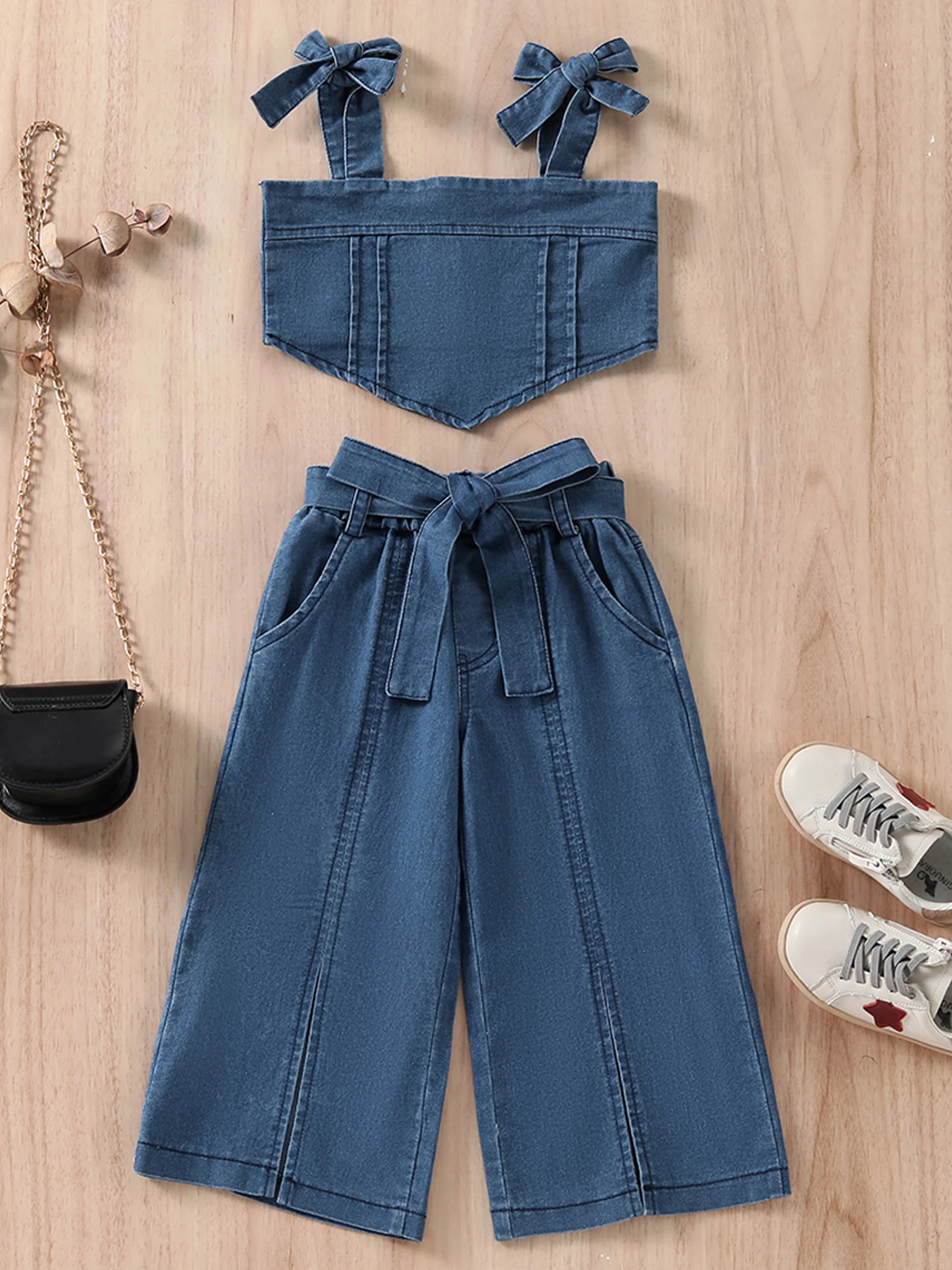 Women s Matching Set Stylish Sleeveless Crop Top with Open Back and High Waist Wide-Leg Pants with Side Slits