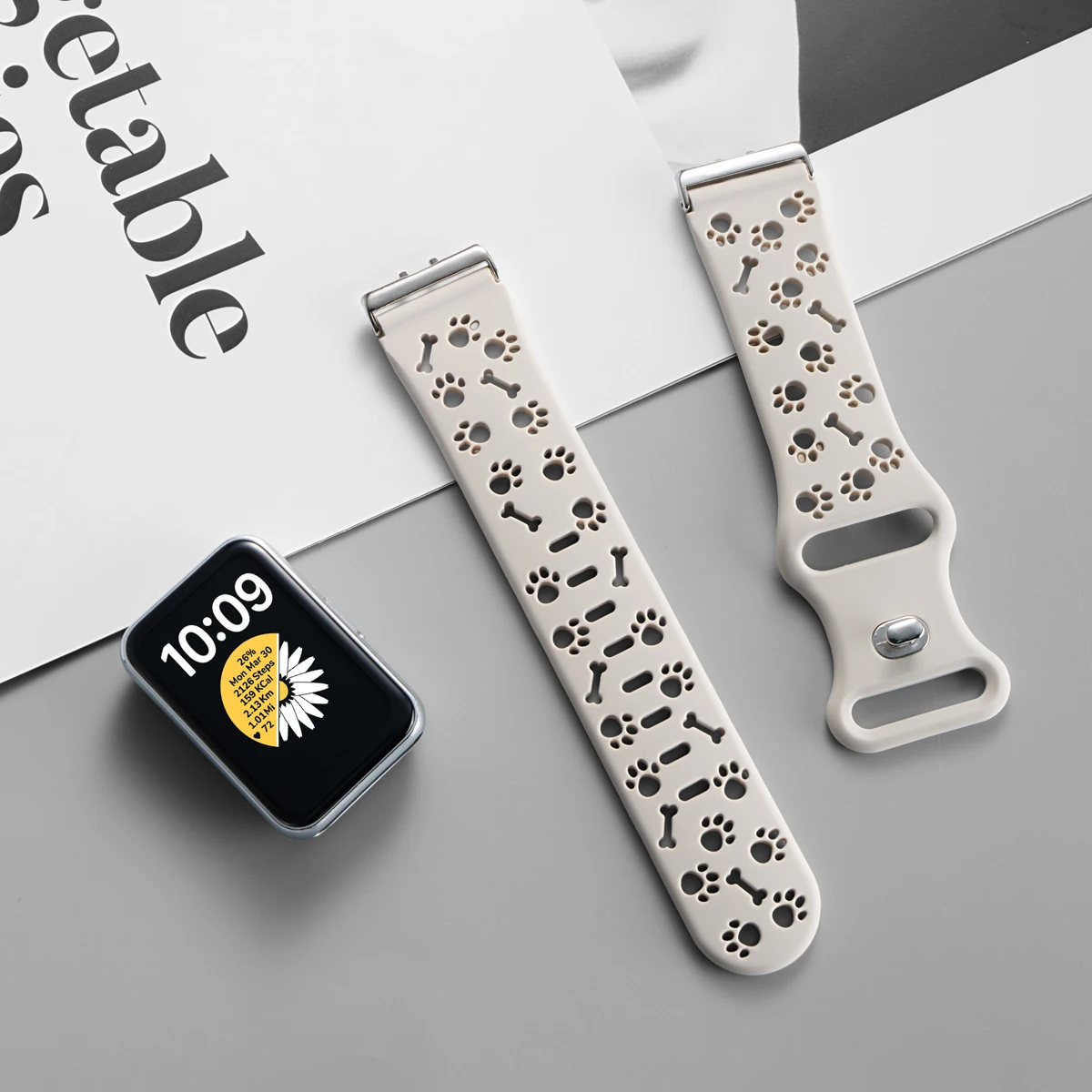 Silicone Dog Paw Adjustable Strap - Women's Smartwatch Replacement Wristband