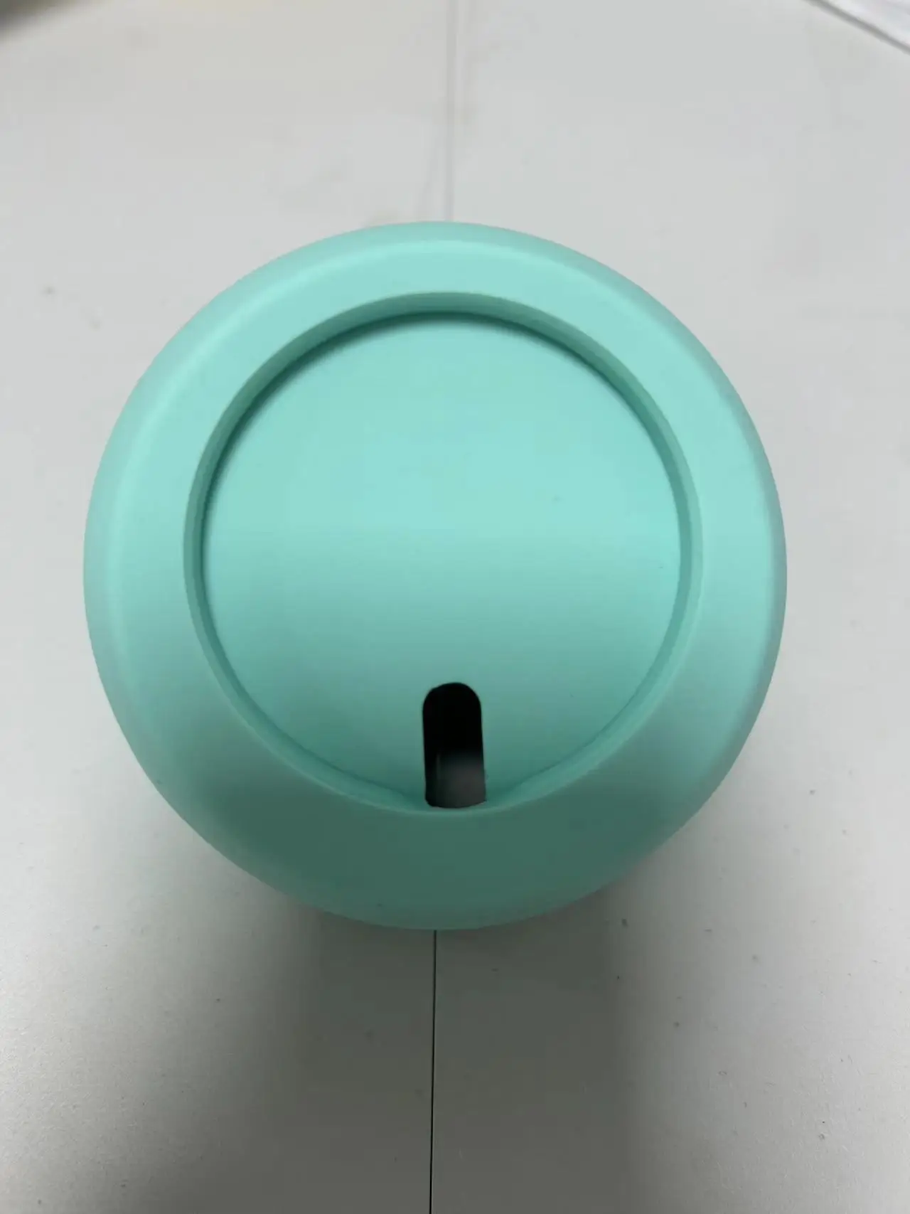 مكتب شحن لاسلكي مغناطيسي على شكل كرة حامل من السيل...