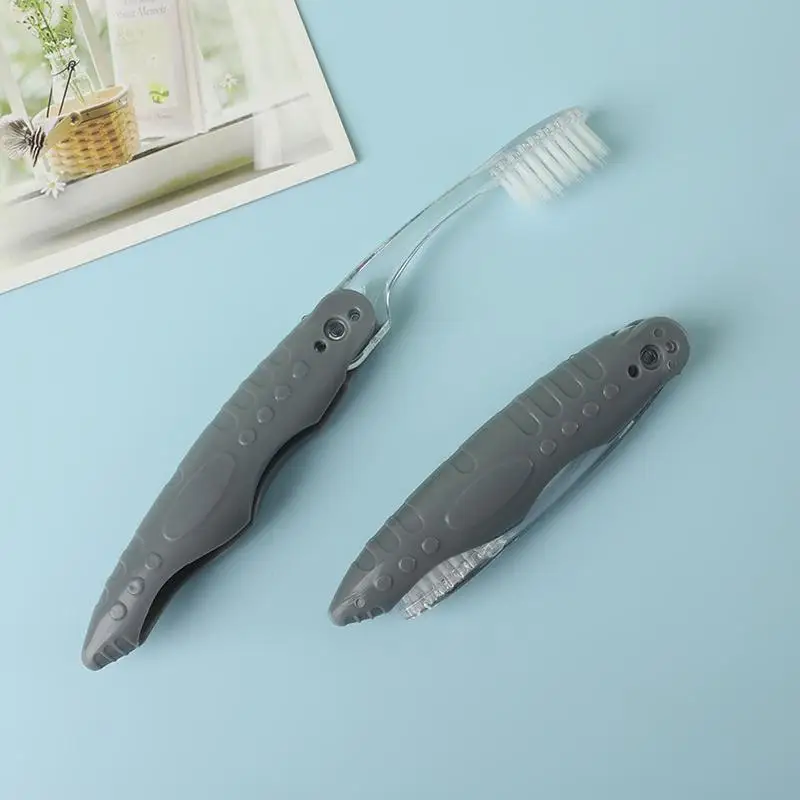새로운 1pcs 여행용 접이식 칫솔 휴대용 칫솔 멀티 컬러 사이즈 접이식 브러쉬 여행용 매일 사용 여성 남성