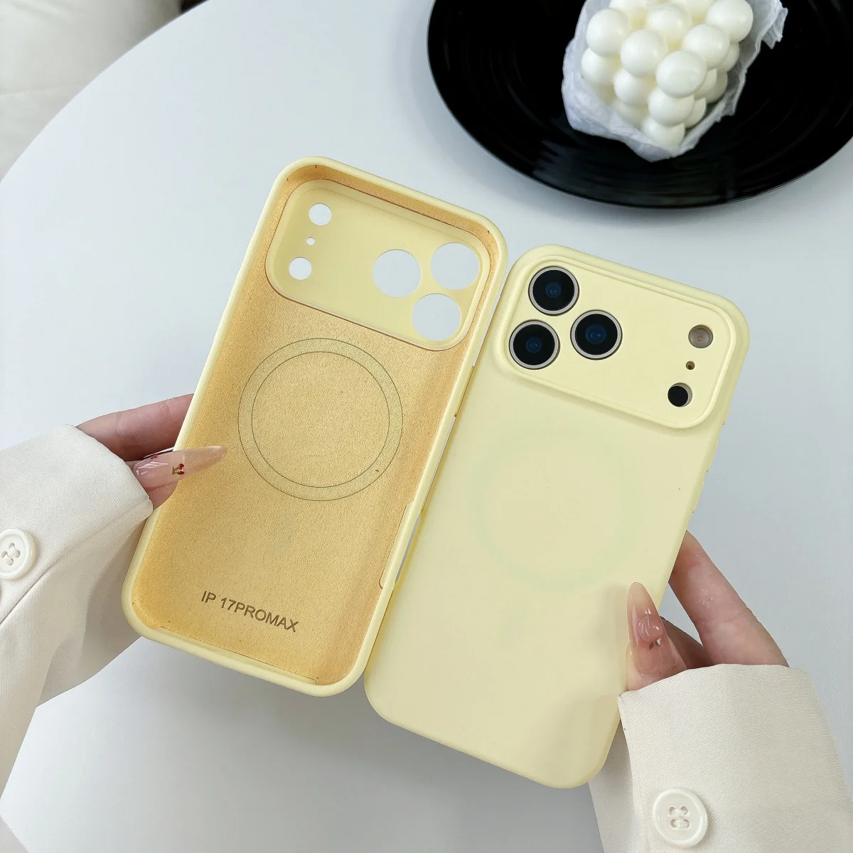 ตัวเลือกสินค้า เคสซิลิโคนเหลวสำหรับ iPhone 17-12 Pro Max พร้อมชาร์จ Magsafe