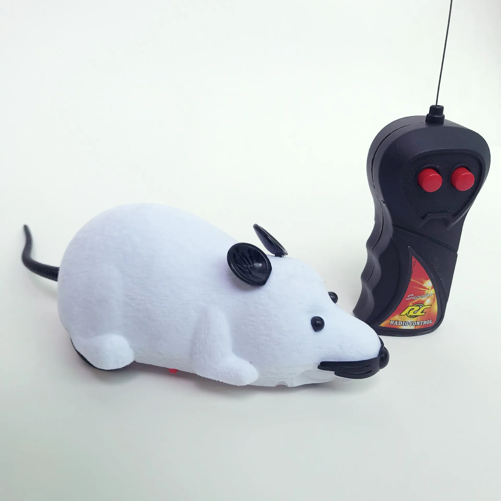 New 8 Colors Cat Toys Remote Control Wireless RC Simulation Mouse Toy Electronic Rat Mice Toy for Kitten Cat Novelty Toy 