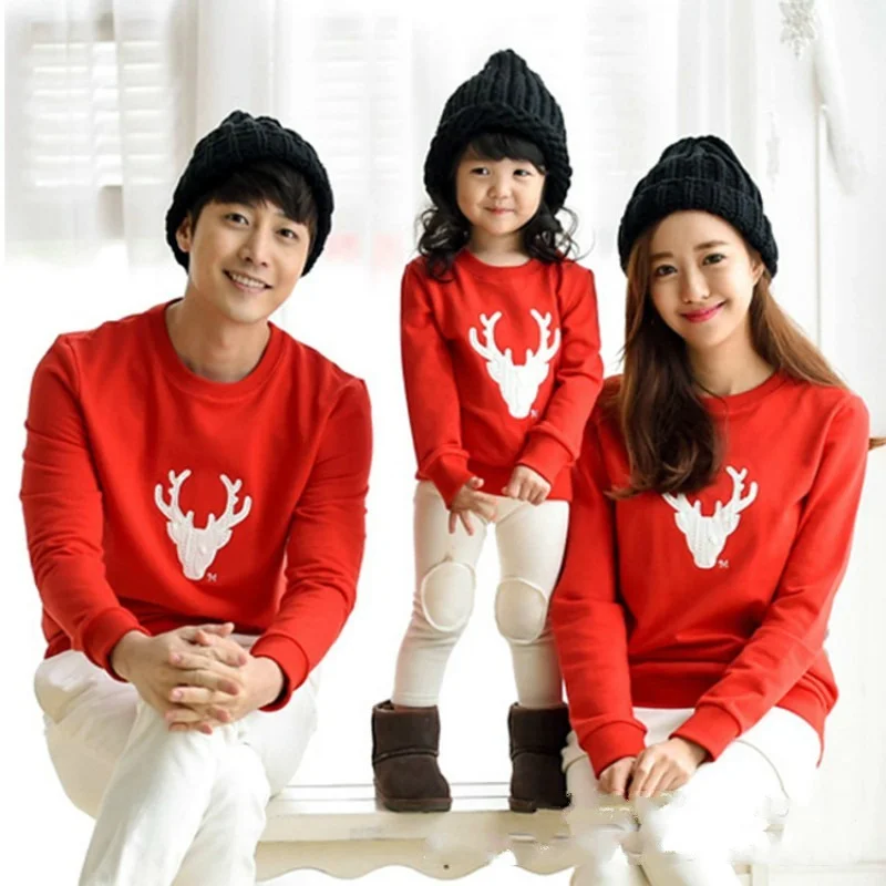 New Christmas Clothes Family Matching Clothes 100%Cotton T-shirt Mother Father Baby Family Outfits CE120