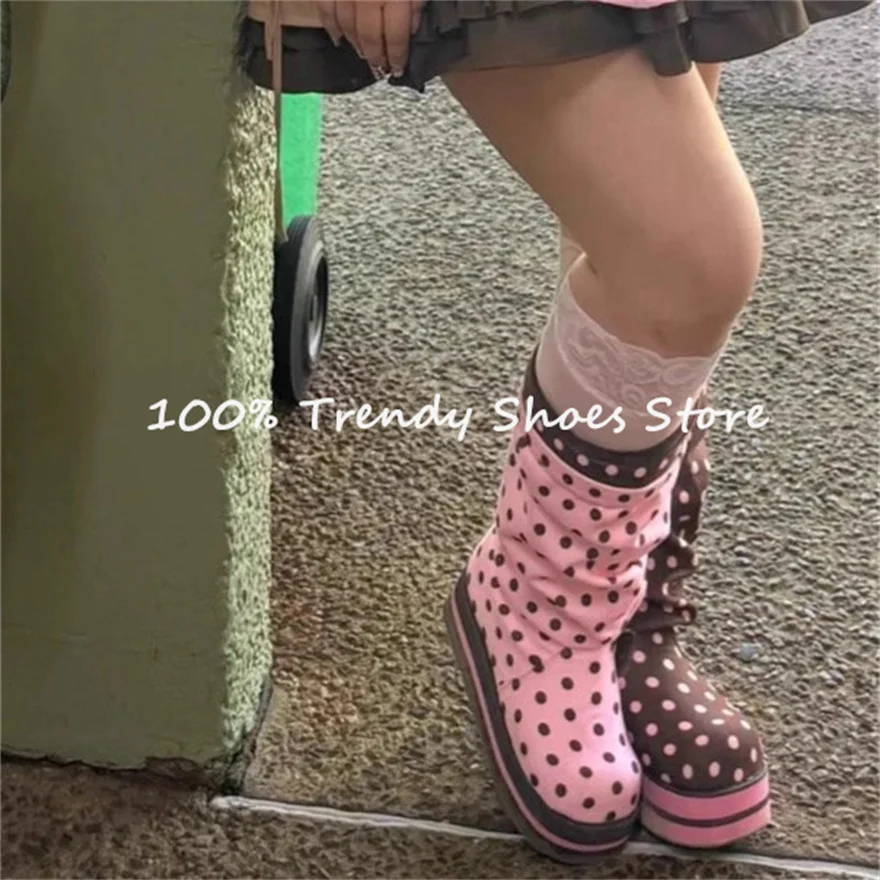 Polka dot chunky long boots detail