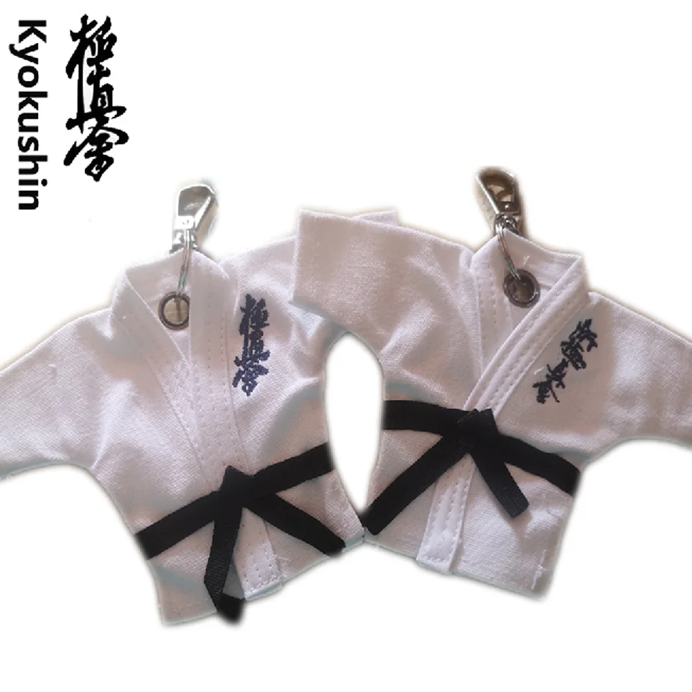 Kyokushin Kai Keychain Shinkyokushin Uniform Kimono Cartoon Pendant Sport Gifts Keepsake Key Button Key Ring souvenir Каратэ karate uniform