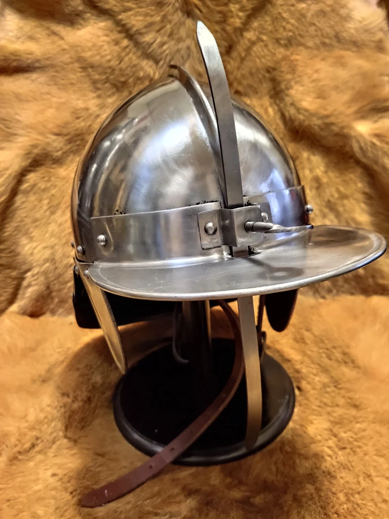 Light cavalry helmet Polish wing cavalry helmet hussar nose real wearable postage