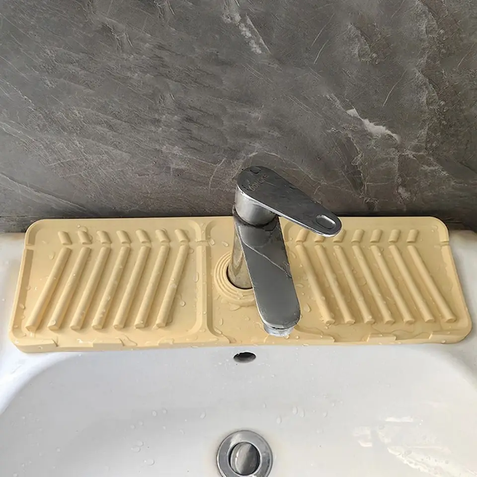 Paraspruzzi In Silicone Per Lavello – 45x14 Cm, Beige, Con Pendenza Per Drenaggio, Antiscivolo, Superficie Per Asciugare, Spazzola Inclusa