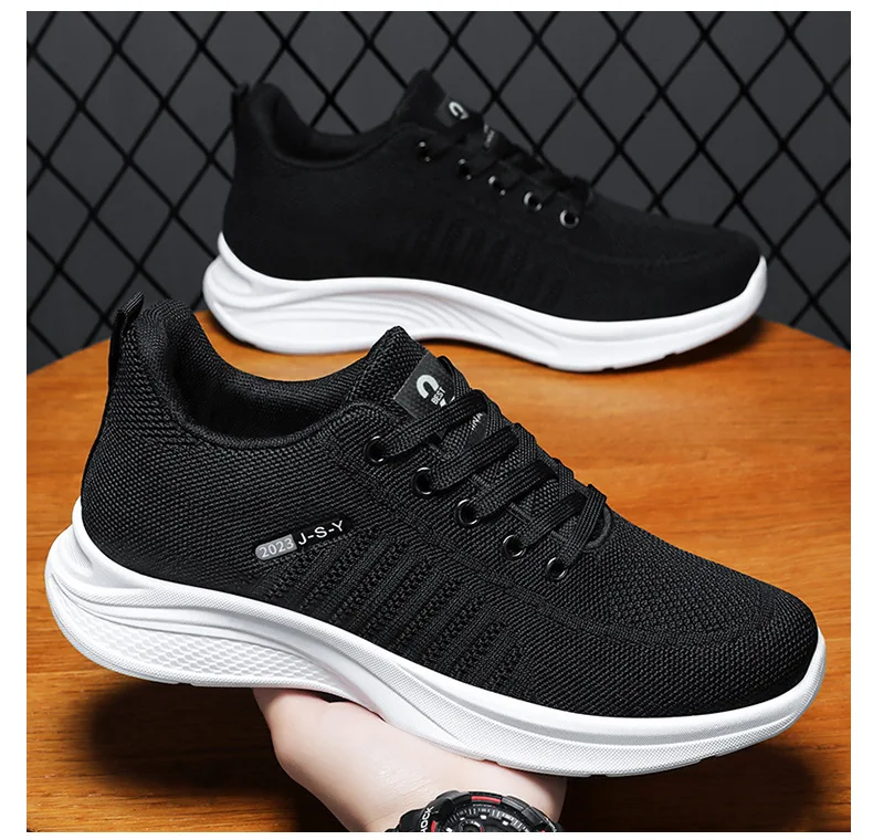 Men's shoes spring new trend men's shoes breathable lace-up running shoes Korean version of light casual walking shoes