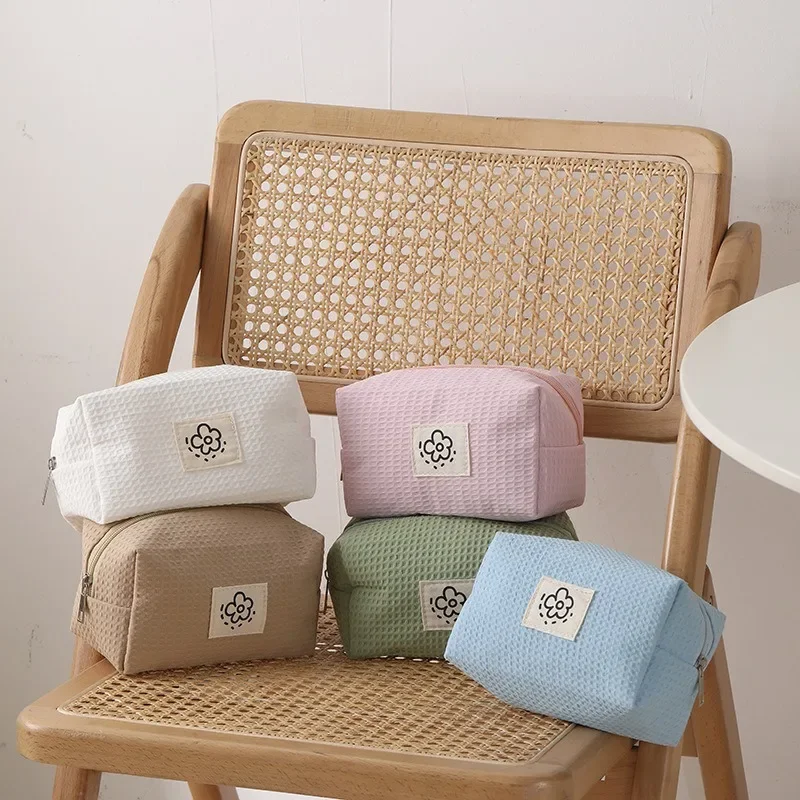 

Летняя сумка для карандашей с цветами, простой вафельный Японский милый чехол для карандашей, маленькая и портативная косметика