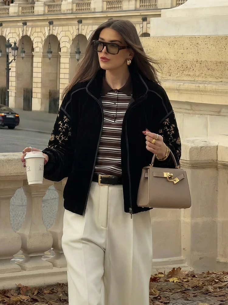 Women Embroidery Velvet Jacket Zipper Loose Long Sleeve Fashion 2025 Winter Thicken Women's Coat Street Casual New Outerwear