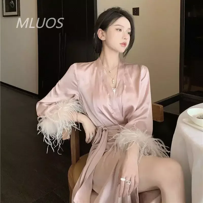 

Sexy Pajamas Suit Women Robe in The Long Section of The New Fall and Winter Long-sleeved Bathrobe Home Clothing Robes for Women