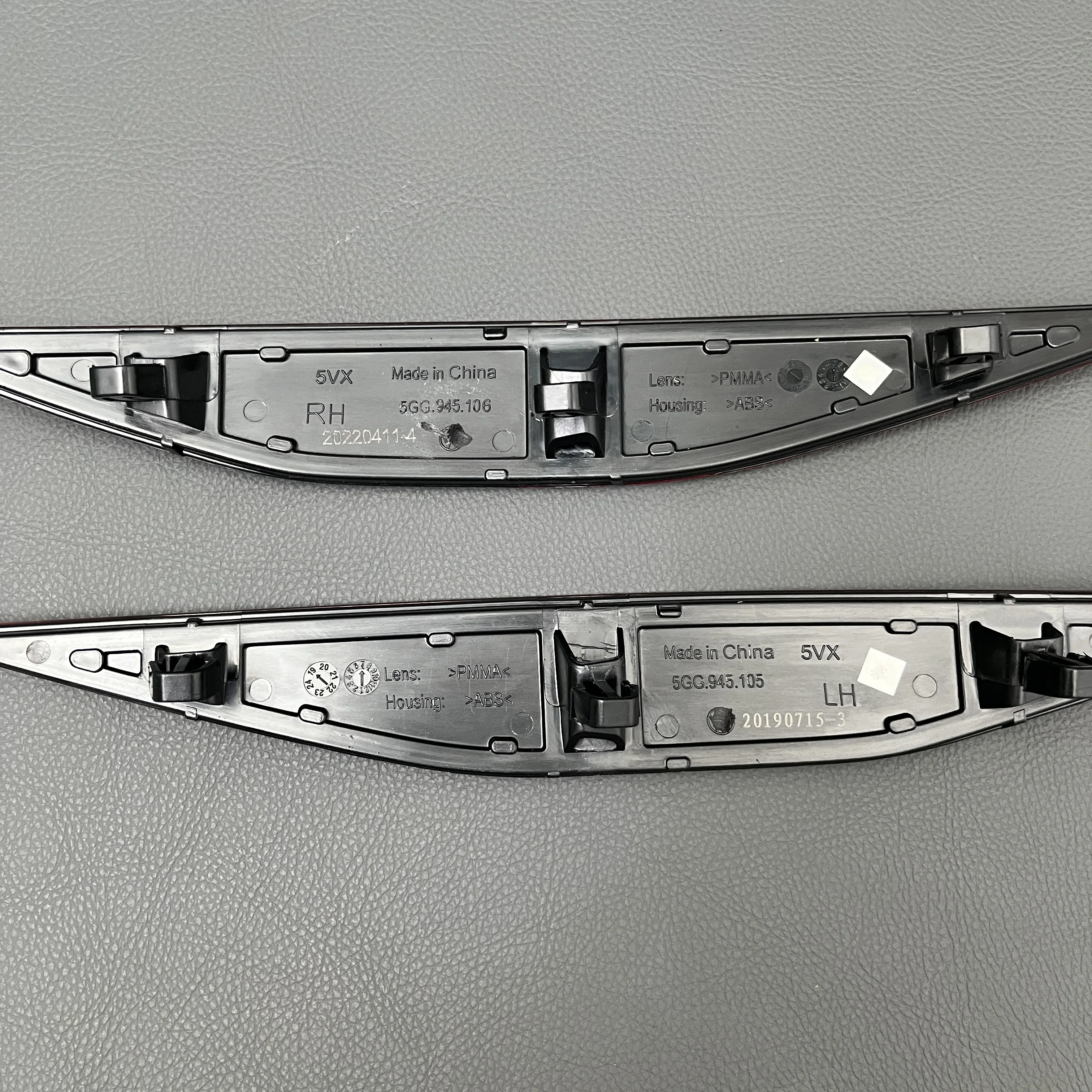 Premium Red Rear Bumper Reflector Lamps (Right & Left)