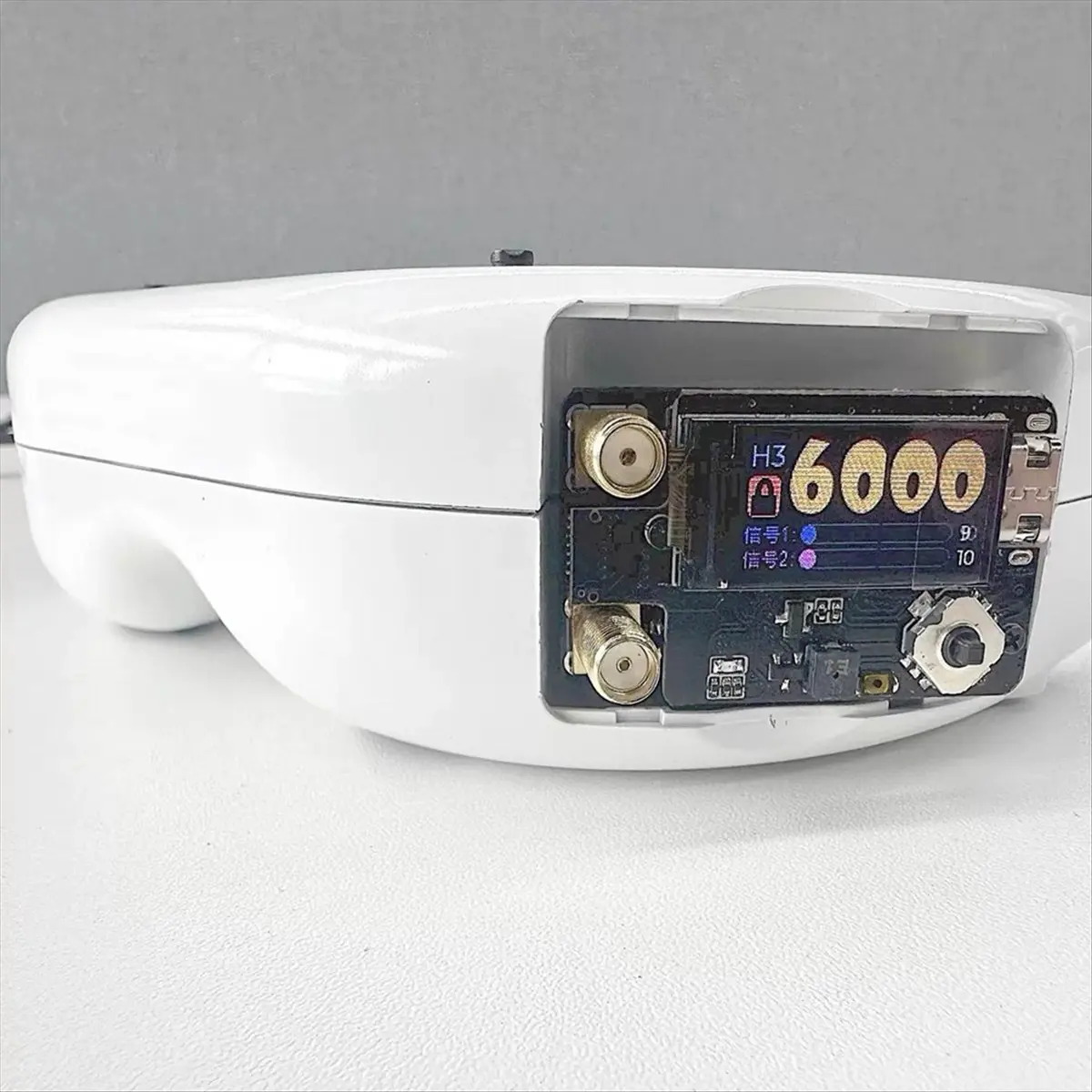 T96C 4.9G 5.8G 6.1G PLUS 수신기 모듈 /Fatshark/ V1 V2 FPV 고글용 듀얼 안테나 수신기