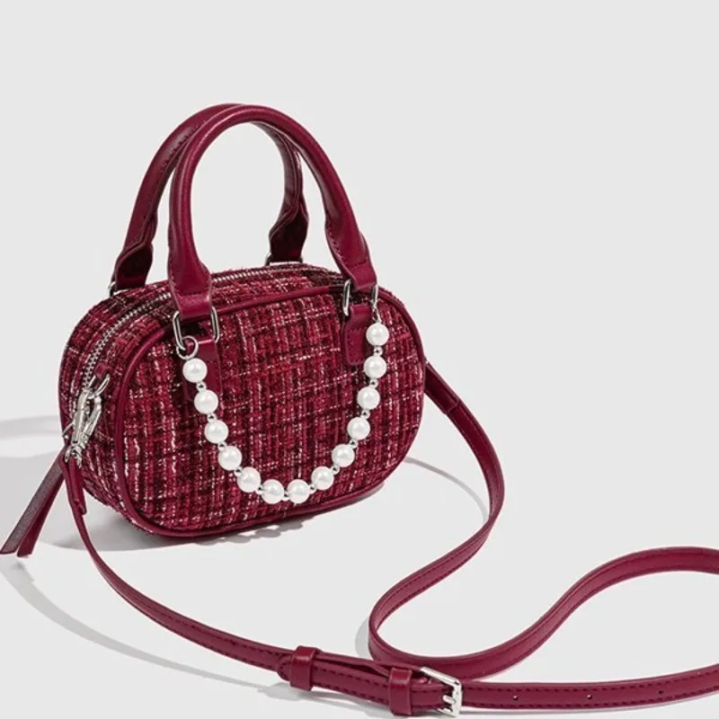 Luxury Designer PU and Wool Pearl shoulder strap Women's Handbag Retro Crossbody Bag Pillow Boston Tote small Winter Trendy