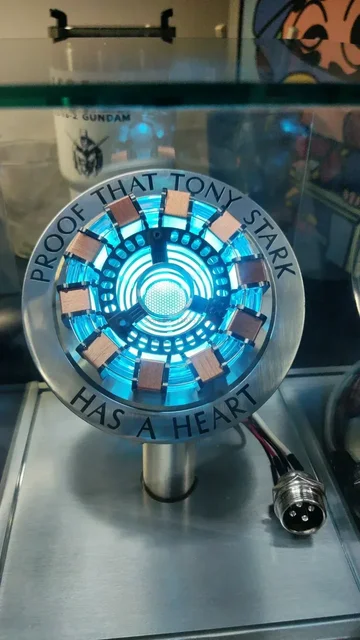 アイアンマン TONY STARK アークリアクター オブジェ Amazon.co.jp: Ironman/War Machine Arc Reactor MK1 完成品