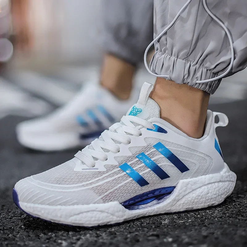 

New Men Sneakers spring summer Mesh Breathable White Running Tennis Shoes Comfortable Outdoor Sports Men Shoes Tenis