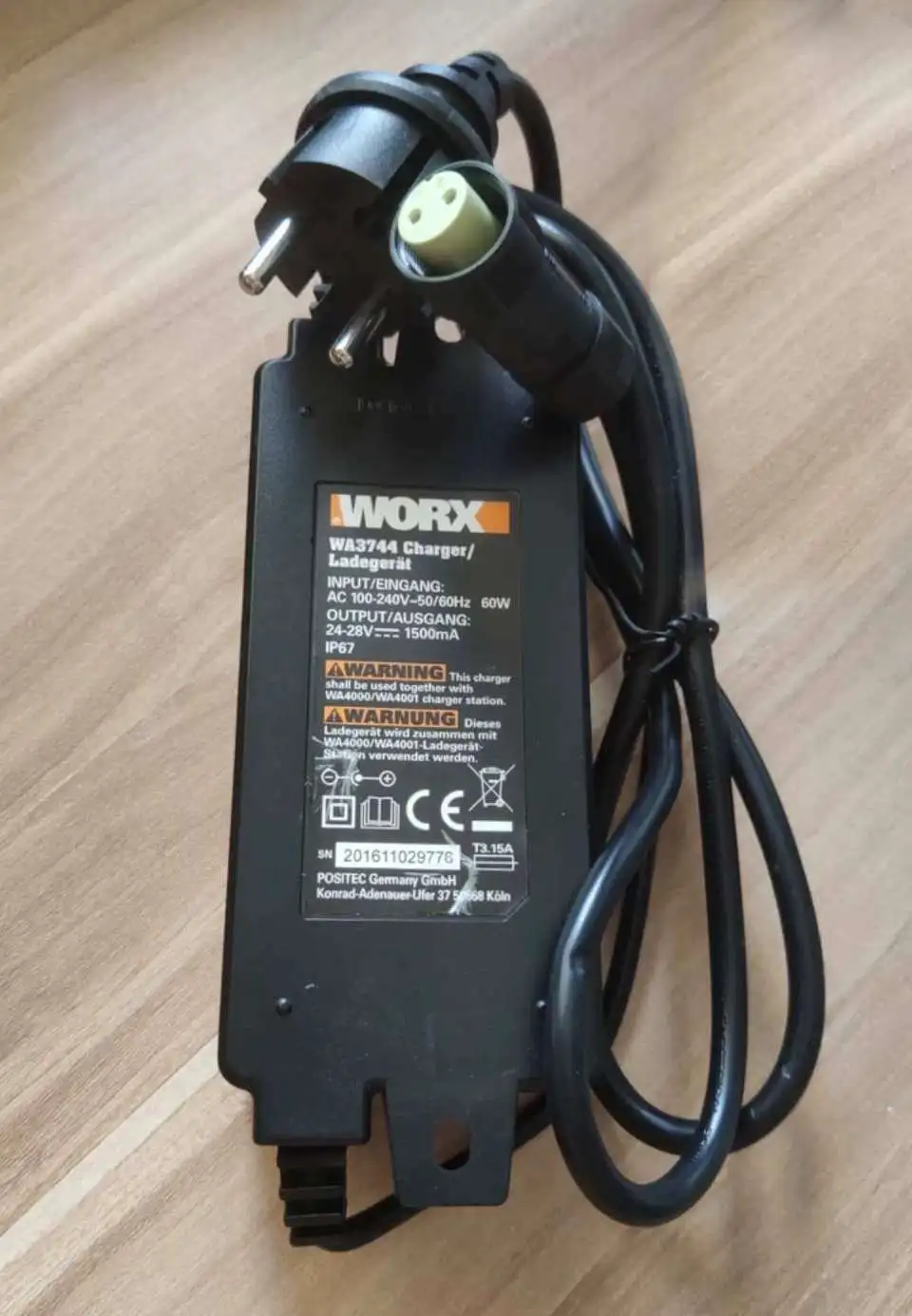 

For WG754E WG792 robotic lawnmower WORX WA3744 28V power charger