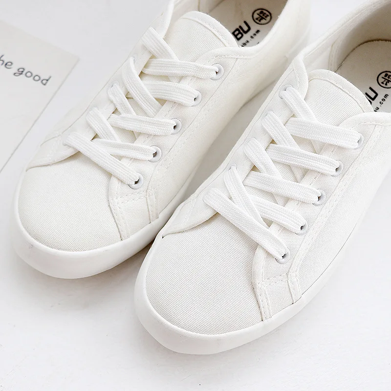 أحذية قماشية بيضاء منخفضة الارتفاع للسيدات ، أحذية...