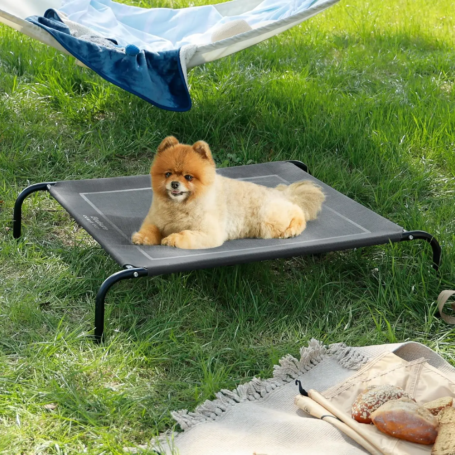 Small Elevated Cooling Dog Bed – Portable Raised Cot 4