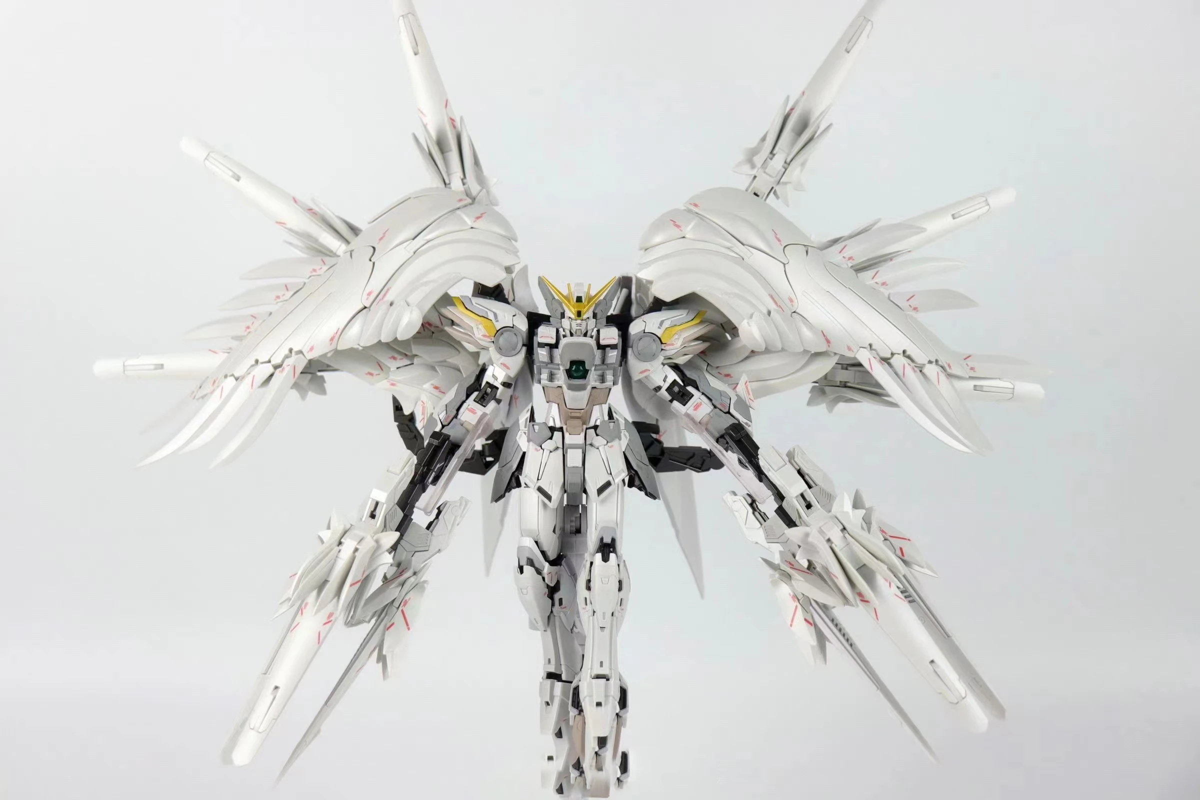 ★ DABAN MODEL 1/100 スノーホワイトプレリュード 未組立品★ 在庫 Daban 8827 MG 1/100 白雪姫プレリュード修正モデルキット