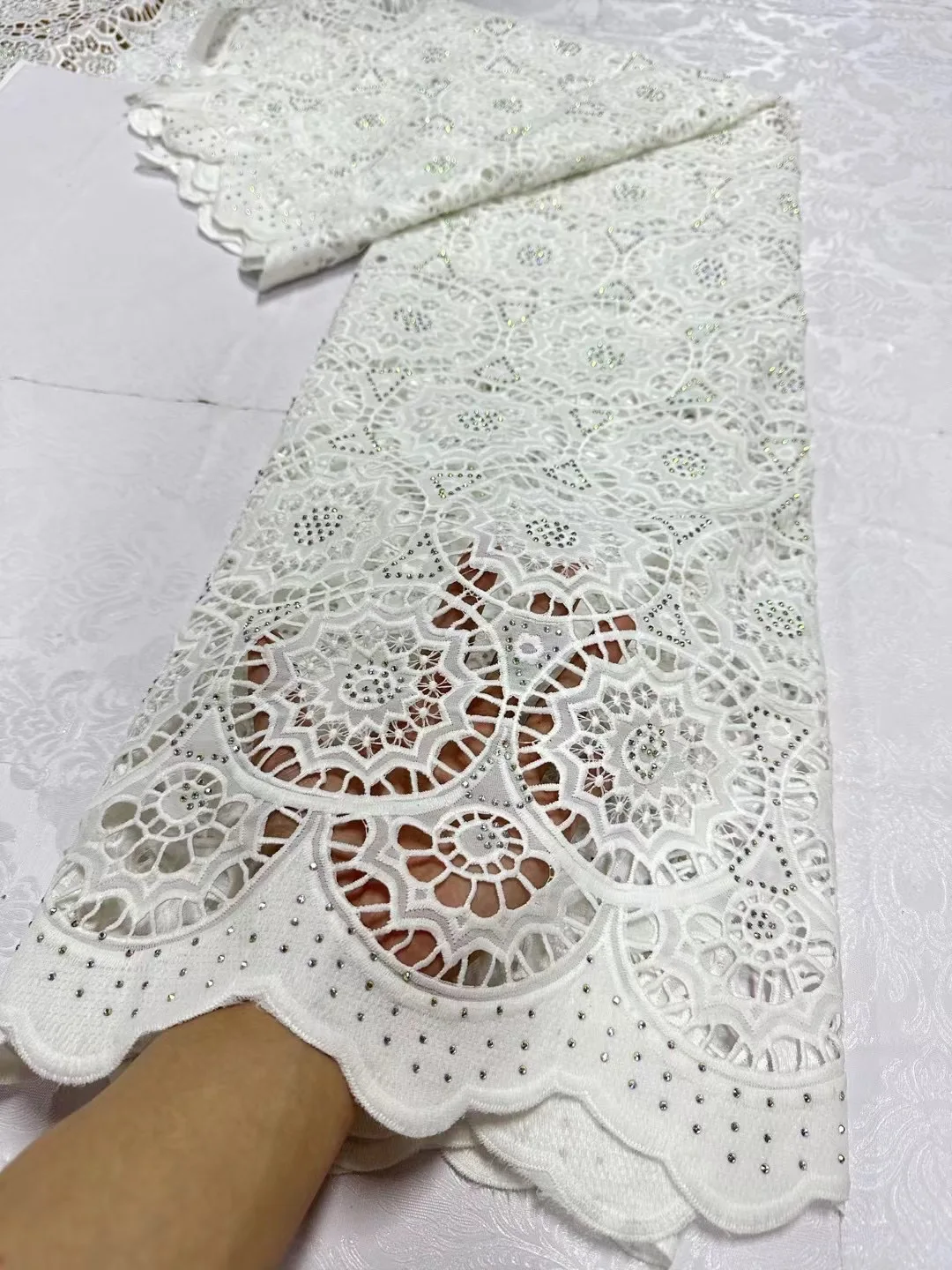 

African Mesh Lace Fabric For Sewing Women's Dress, French Net Sequins Laces Embroidered Tulle Nigerian Fabric High Quality 2024