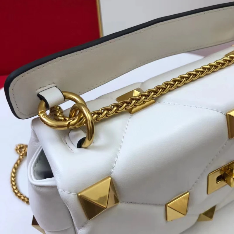 New Luxury Designer Handbag Rhombus Lattice Gold Chain Rivet Bag Fashion Banquet Shoulder Crossbody Bag Top Quality Women's Bag