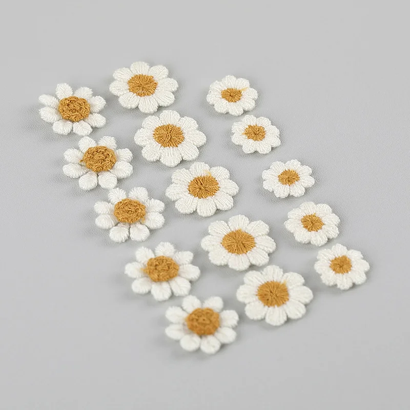 10 Pcs Rice White Three-dimensional Double-layer Daisy Small Embroidered Fabric With Earrings Materials Clothing Accessories