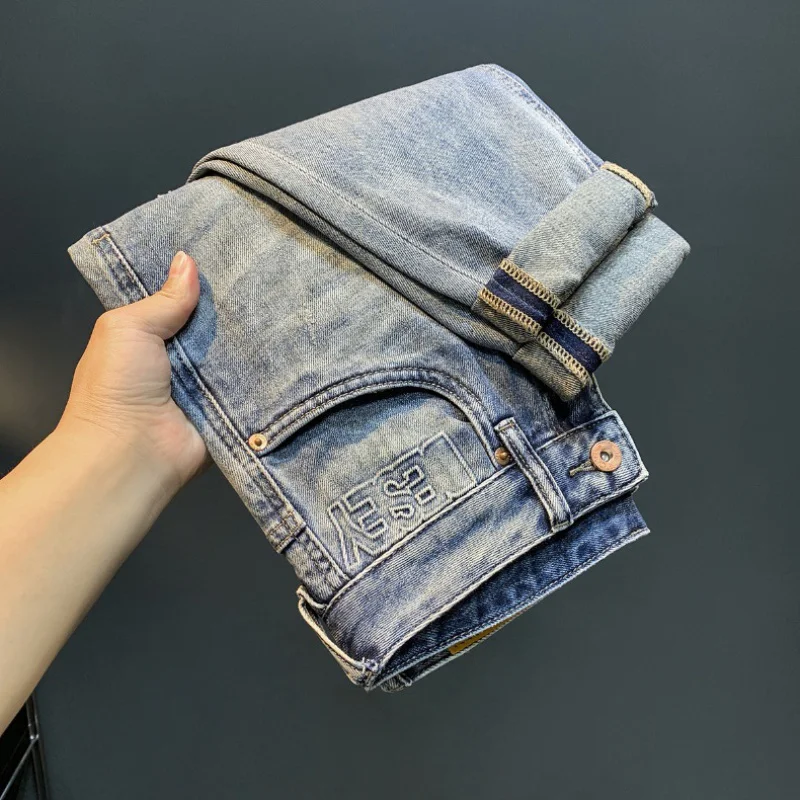 Рисунок 3 - Летние укороченные джинсы 2024