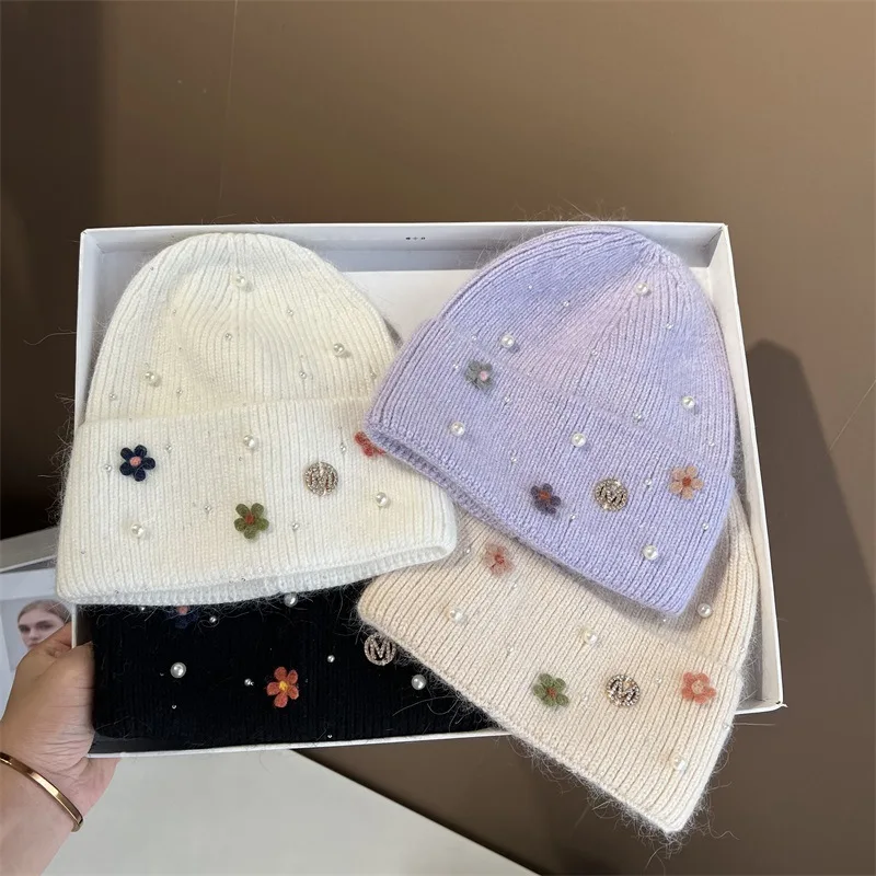 

Little Fragrant Wind Gypsophila Pearl Rabbit Fur Knitted Hat Korean Sweet Flower Fashion Cold Beanies Hat Winter Thick Wool Hat