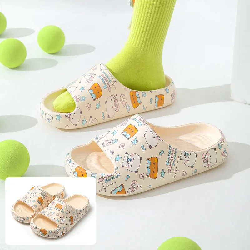 

Новинка, Симпатичные летние тапочки с рисунком медведя каваи Bubu Dudu, симпатичная летняя домашняя противоскользящая обувь для ванной комнаты, удобные уличные игрушки с мягкой подошвой
