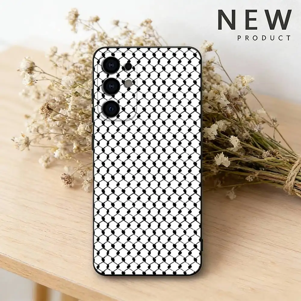 Palestinian Hattah Keffiyeh Design Black Phone Case