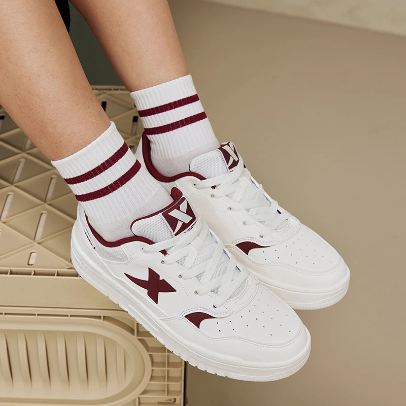 Women Sports Board Shoes Xtep Skateboarding Summer Comfortable Breathable Outdoor Trekking Support Sneakers