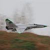 6 CH FlyFans Iraqi MiG-25 Foxbat Twin 64mm RC EDF Jet PNP Model Airplane 1
