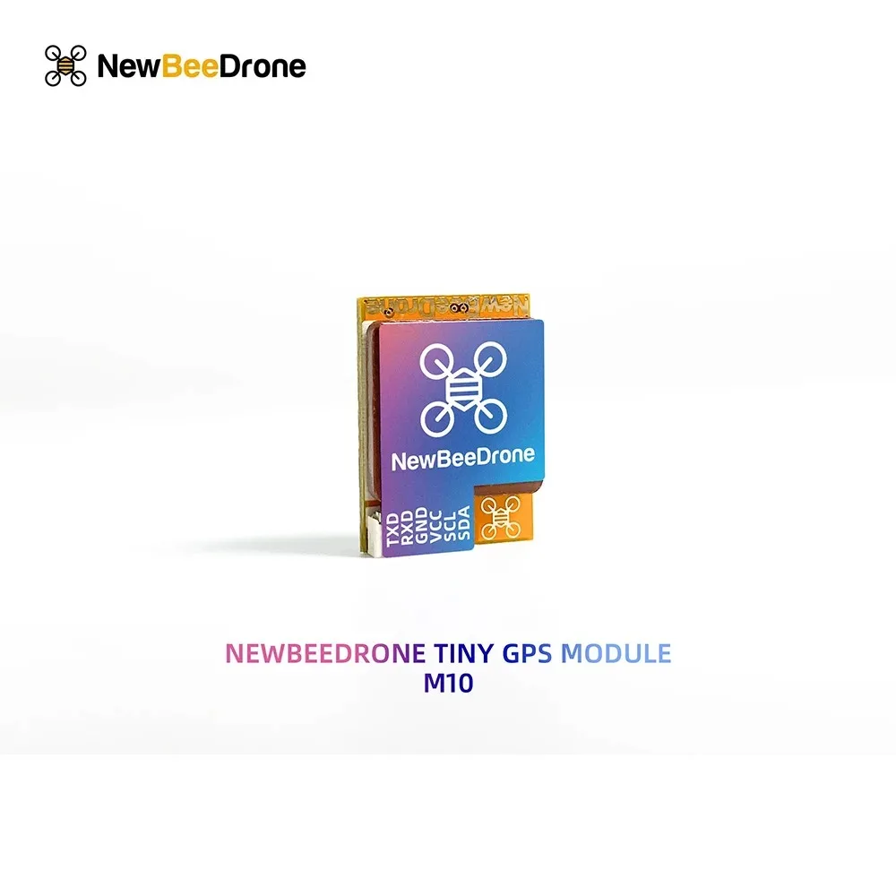 Module GPS micro NewBeeDrone M10Q avec boussole installé sur un drone, vue de dessus