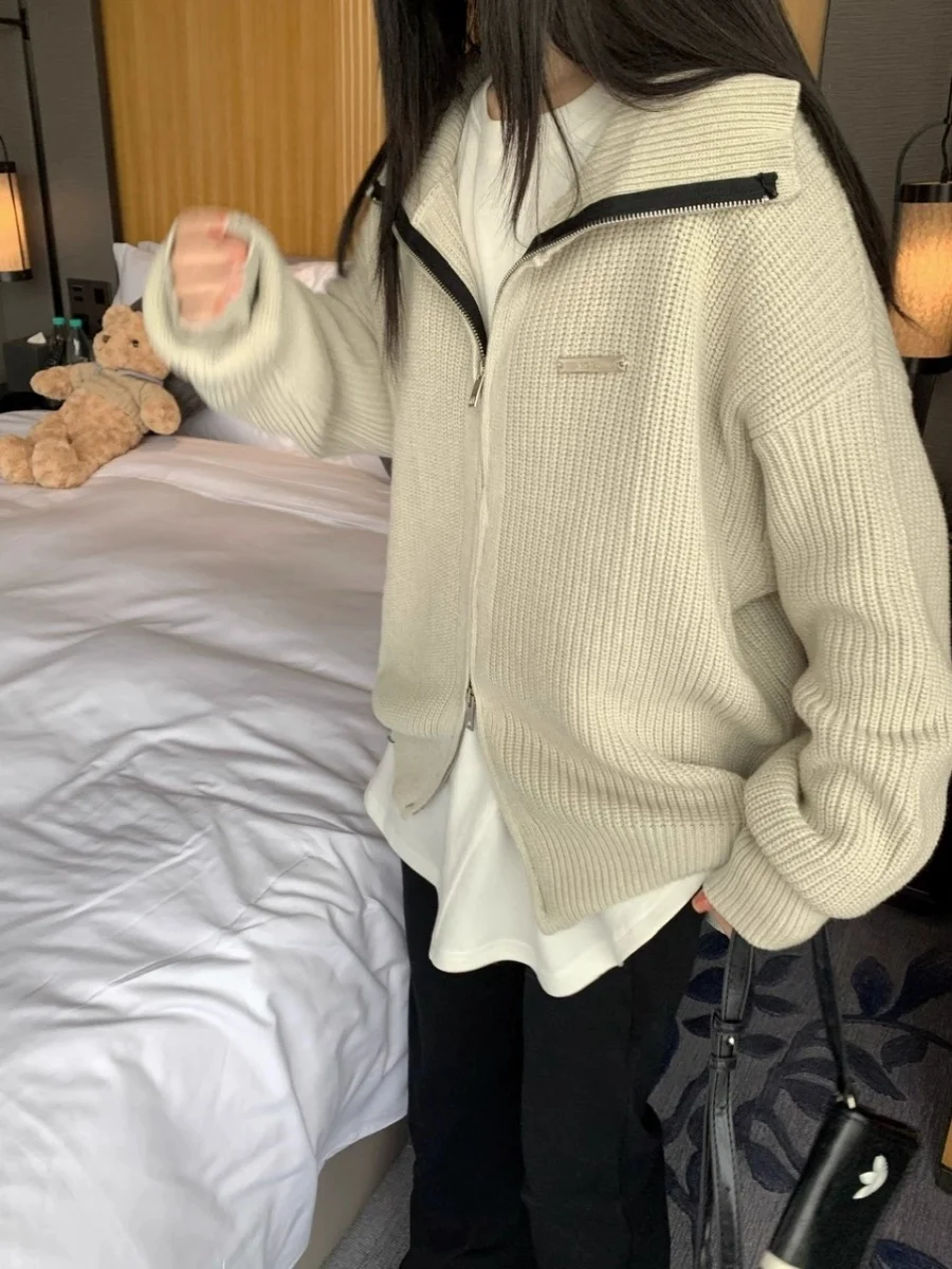 루즈핏 스웨터 가디건 루즈핏 색상 조합 칼라업 더블 지퍼 루즈핏 스웨터 가디건 니트 가디건 스웨터 가디건