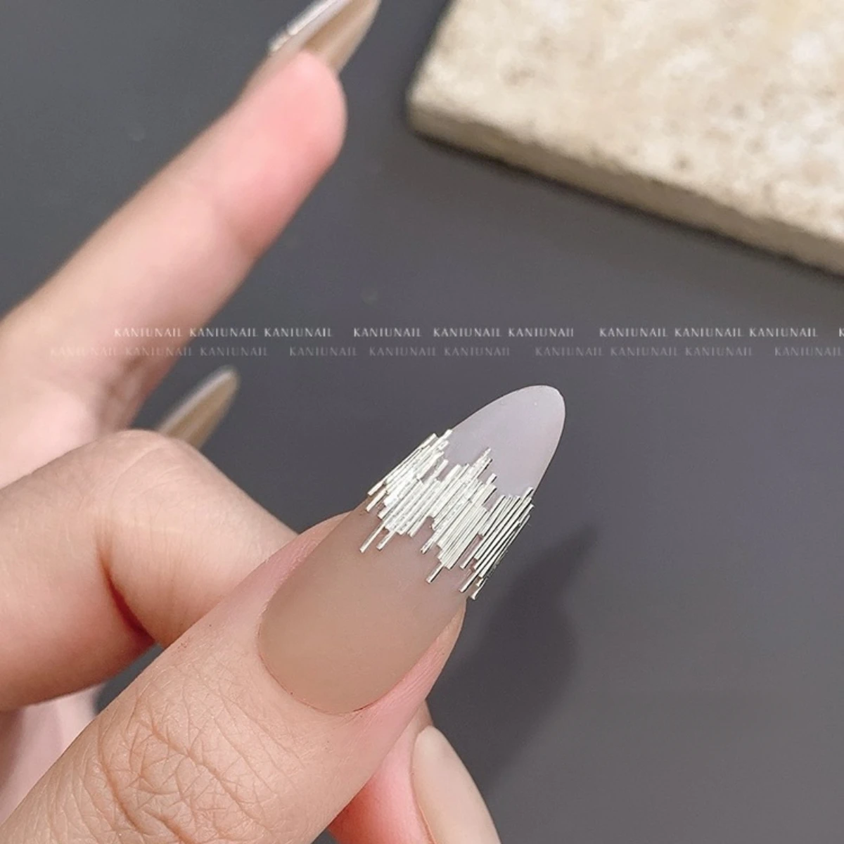 1Box Silber Nagel Pailletten Mini Ultra-Dünne Reflektierende Metall Streifen Nagel Dekoration Zubehör Für Urlaub Party Nagel salon – Detail 7