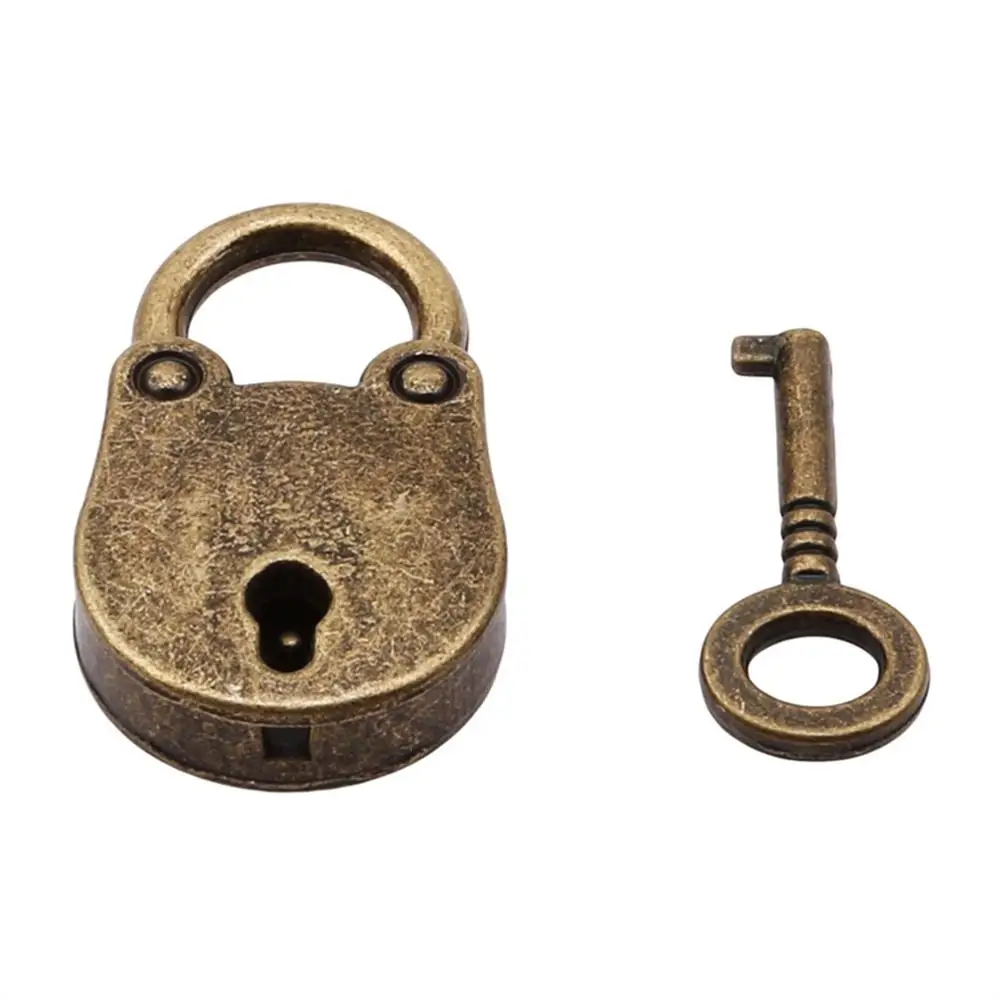 Description Picture 4 of item1/2PCS Vintage Old Antique Style Mini Archaize Padlocks Key Lock With key (Lot Of 3)