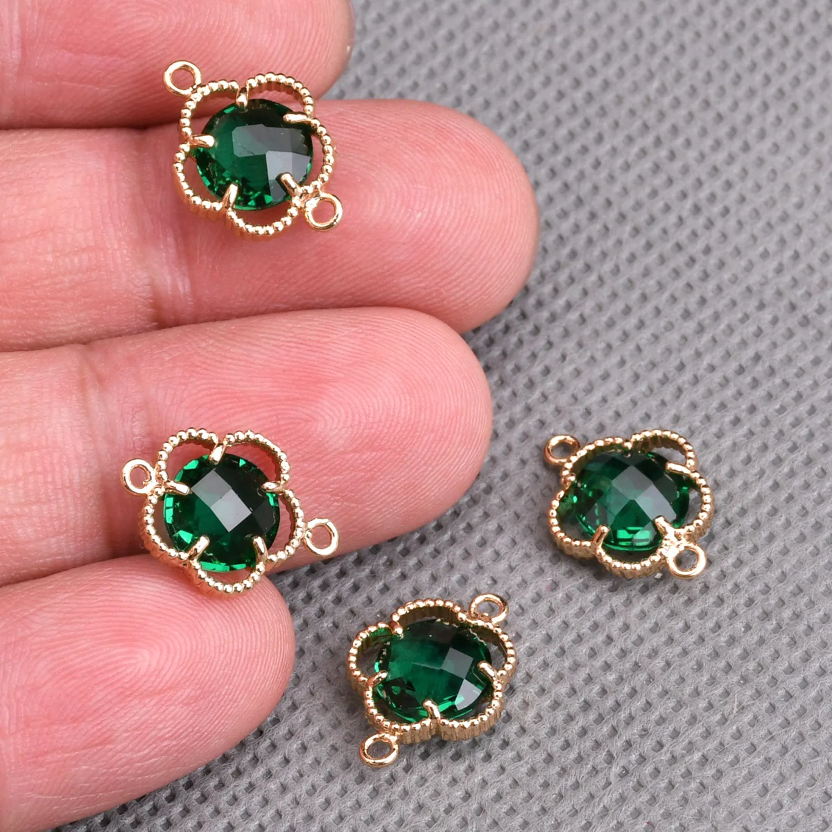 Рисунок 5 - 10x8 мм Цветочная форма граненые